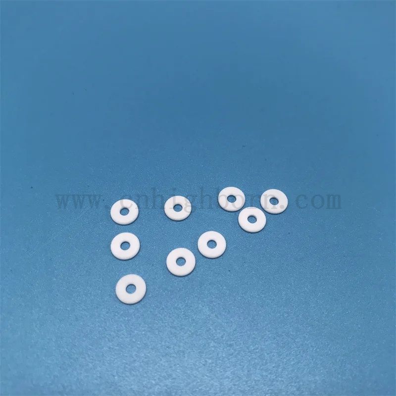  Niestandardowe części ceramiczne w kształcie prostokątnej macor arkusz pierścieniowy Machinowalny szklany dysk ceramiczny