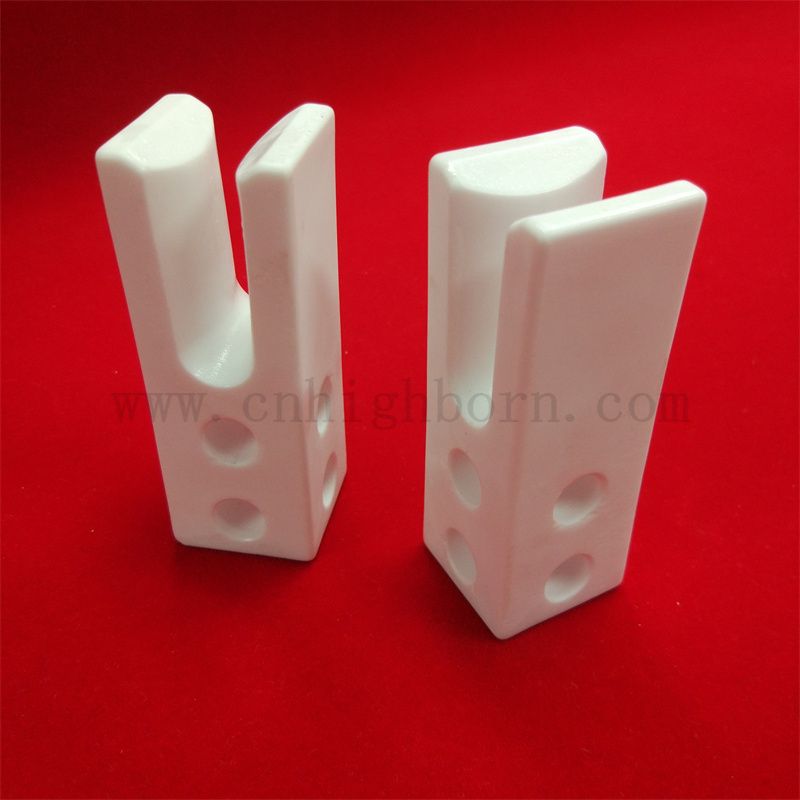 Odporność na zużycie 95% AL2O3 Alumina Izolacja Ceramiczna Część