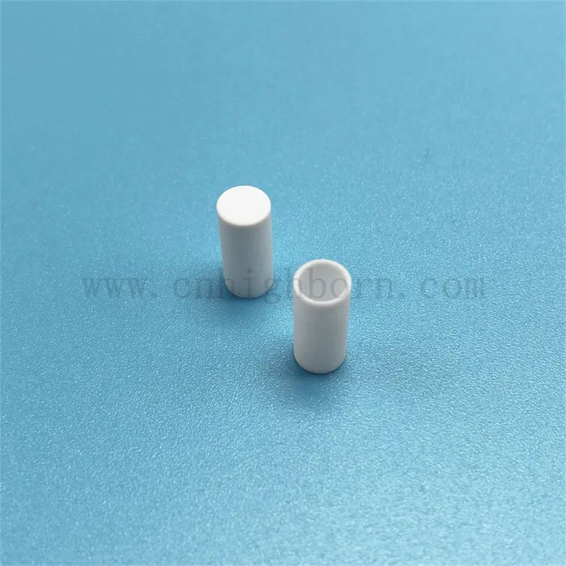 Laboratoryjne wysokie czystość AL2O3 Ceramiczne cylindryczne doniczki porcelanowa Analiza termiczna tygla tygla