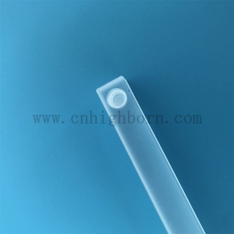 p&oacute;łprzezroczysty pręt kwarcowy 