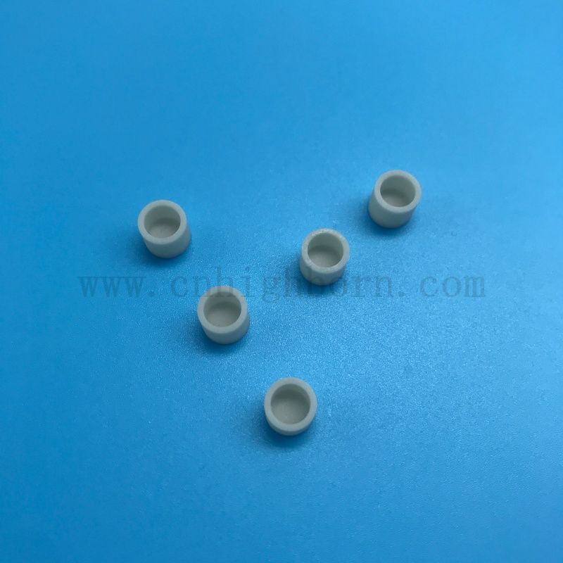 Tygiel ceramiczny o wysokiej czystości z azotku glinu (AlN) do zastosowań laboratoryjnych i przemysłowych