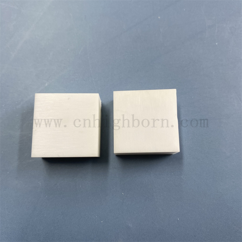 95 Alumina Ceramic Gruby Block Dostosowywany Al2O3 Wysoka twardość