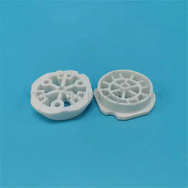 Ogniotrwałe ceramiczne okrągłe talerz z otworami do spiekania pieca