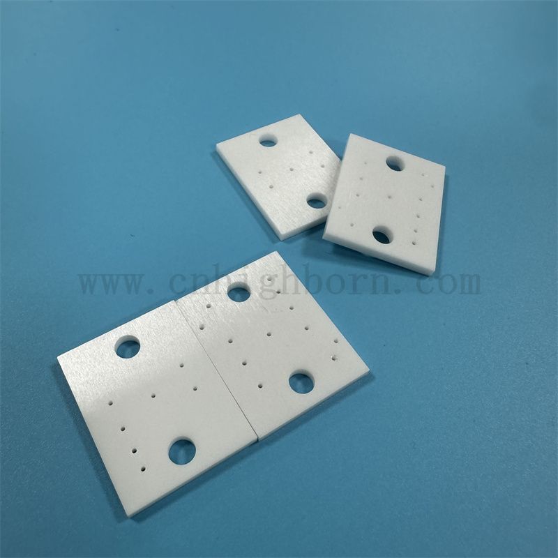 Izolator cyrkonia nieregularna płyta o wysokiej twardości Polowanie powierzchniowe zro2 płytka ceramiczna