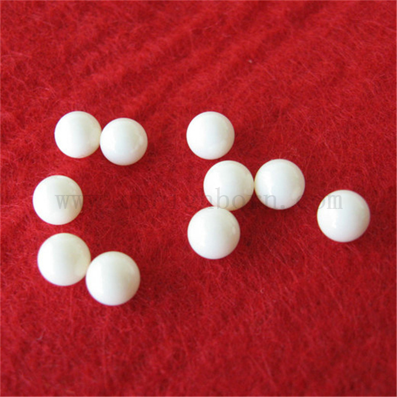 Dostosowany glinowy zużycie kuli z nurkiem odpornym na piłkę ceramiczną AL2O3