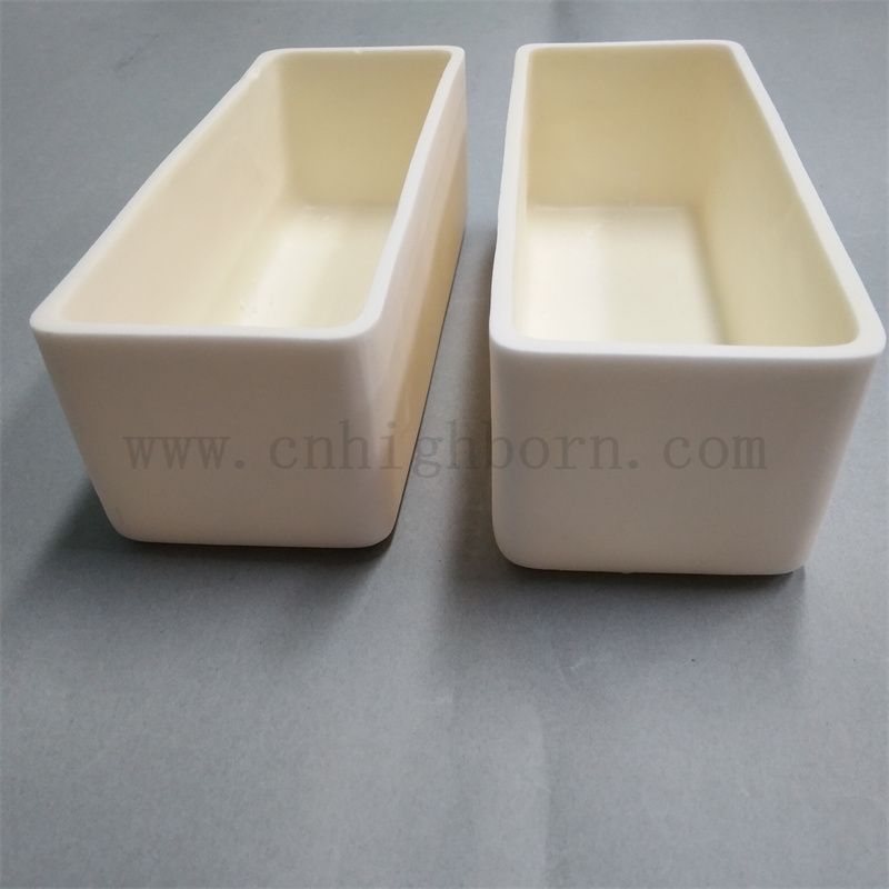 Odporność na wysoką temperaturę AL2O3 Ceramiczna łódź spalania aluminiowa porcelanowa topnienie tygla