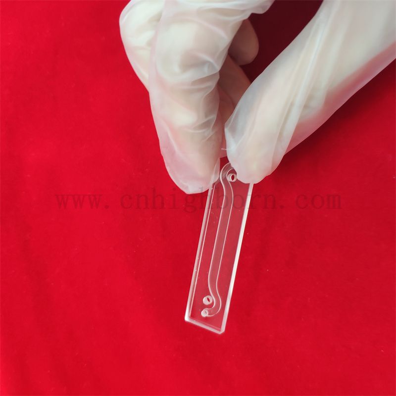 Wysoka precyzyjna fluorescencja przezroczystą kwarcową szklaną kuwetę na przybory laboratoryjne