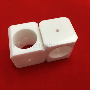 Części ceramiczne z czystego białego ZrO2 Akcesoria o wysokiej precyzji Elementy ceramiczne z tlenku cyrkonu 