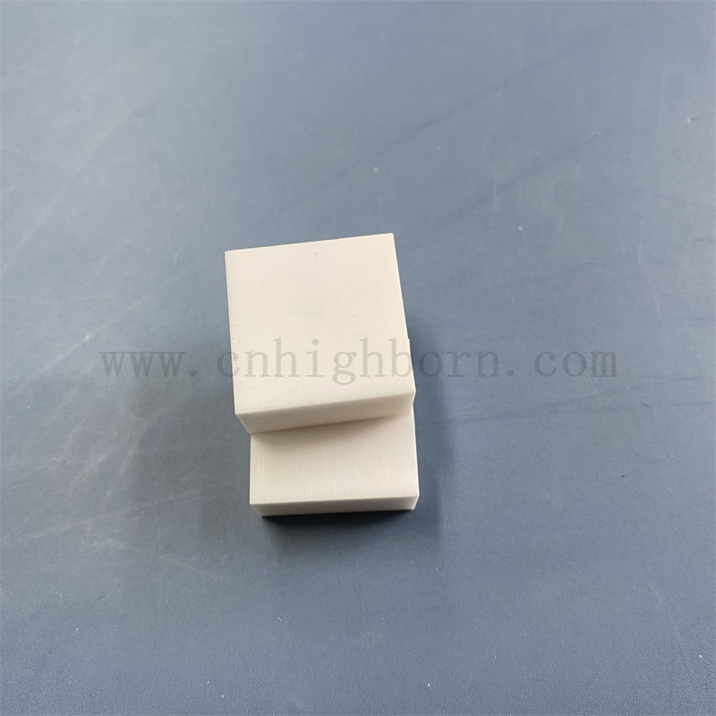 95 Alumina Ceramic Gruby Block Dostosowywany Al2O3 Wysoka twardość