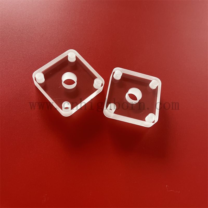 Dostosowane do wiercenia laserowego przezroczyste kwadratowe szkło kwarcowe z wycięciem narożnym