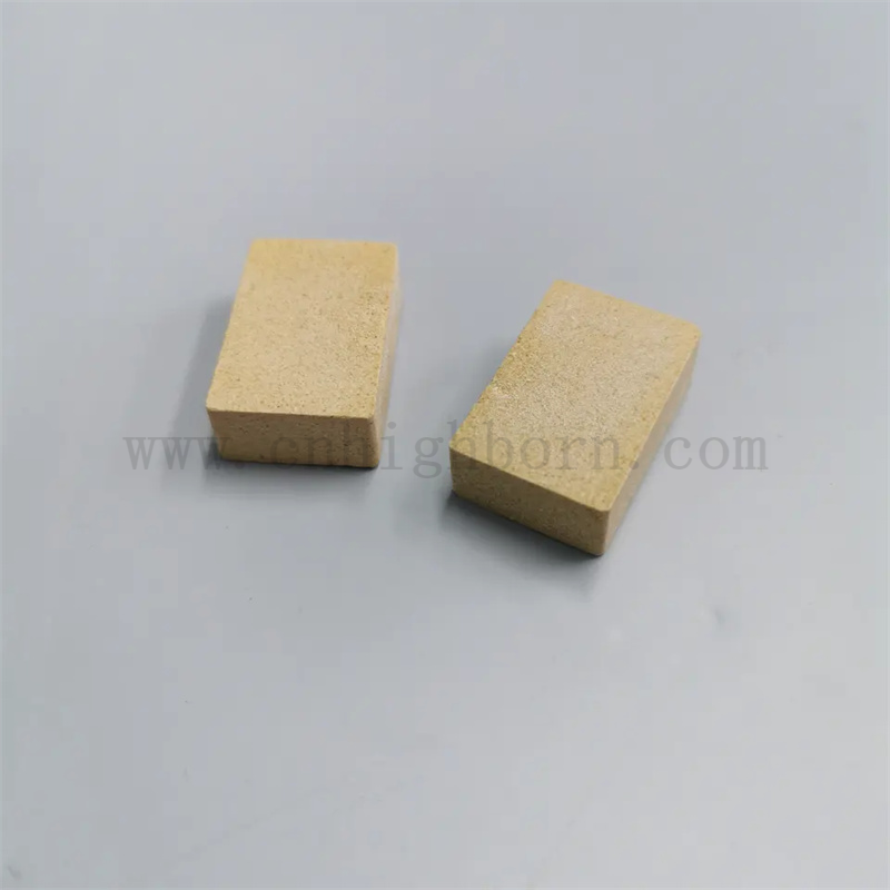 Dobra oporność na wstrząsy termiczne Kordieryt filar Mullite Ceramiczny Pies Wspornik
