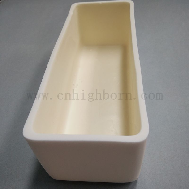 Odporność na wysoką temperaturę AL2O3 Ceramiczna łódź spalania aluminiowa porcelanowa topnienie tygla
