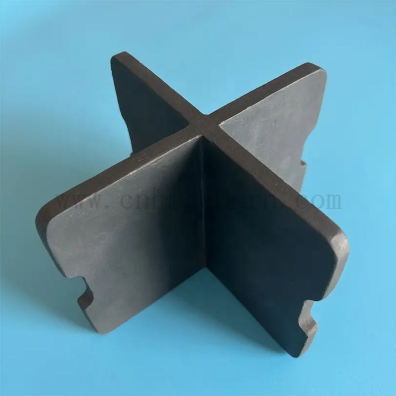 Profesjonalne niestandardowe sintered silikonowe części w kształcie węglików w kształcie ceramiki z specjalnym designem