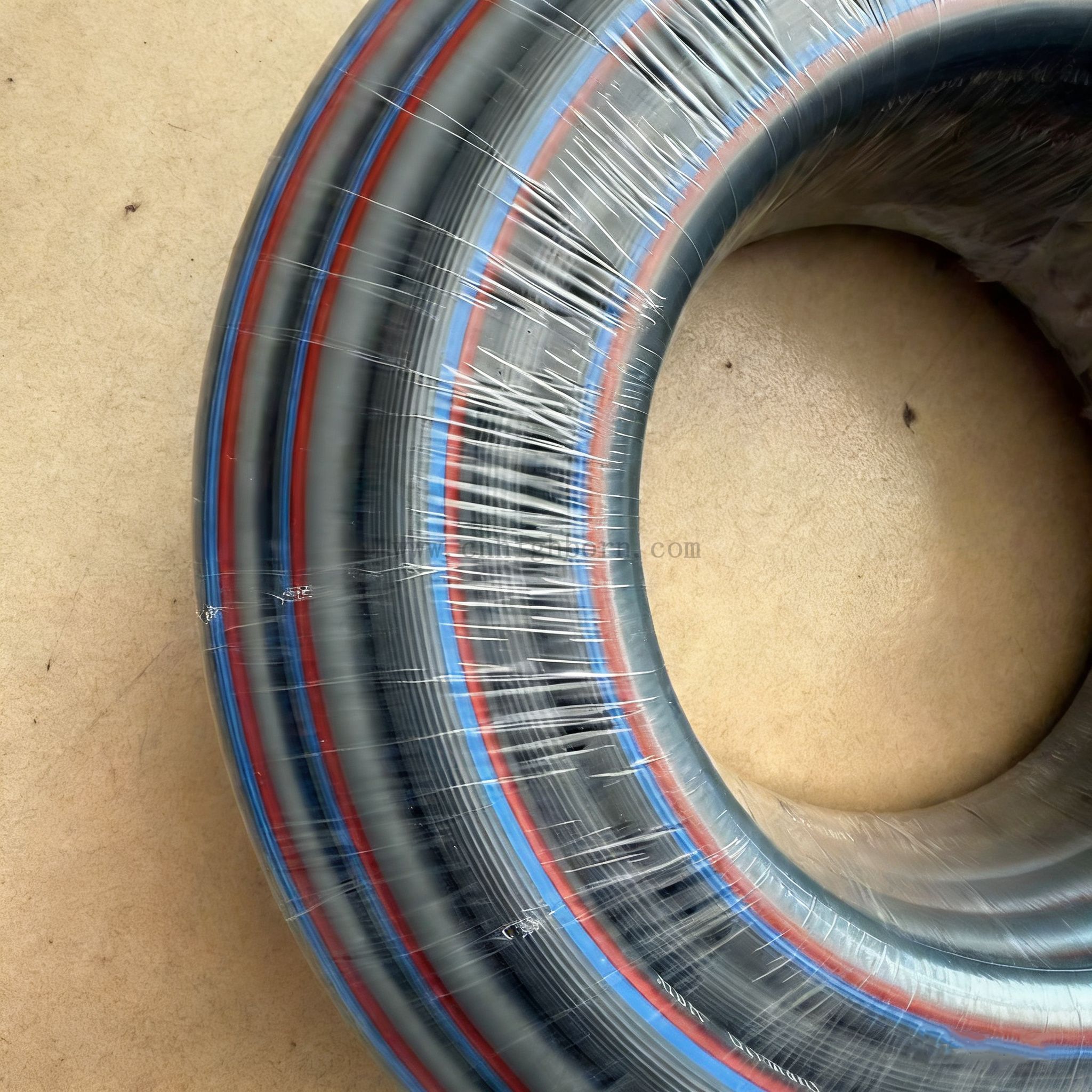 Pompa powietrza z PCV, wąż z gumy silikonowej, paski zapobiegające zamarzaniu, wysokociśnieniowa rura powietrzna sprężarki powietrza, przeciwwybuchowa duża i mała armata powietrzna