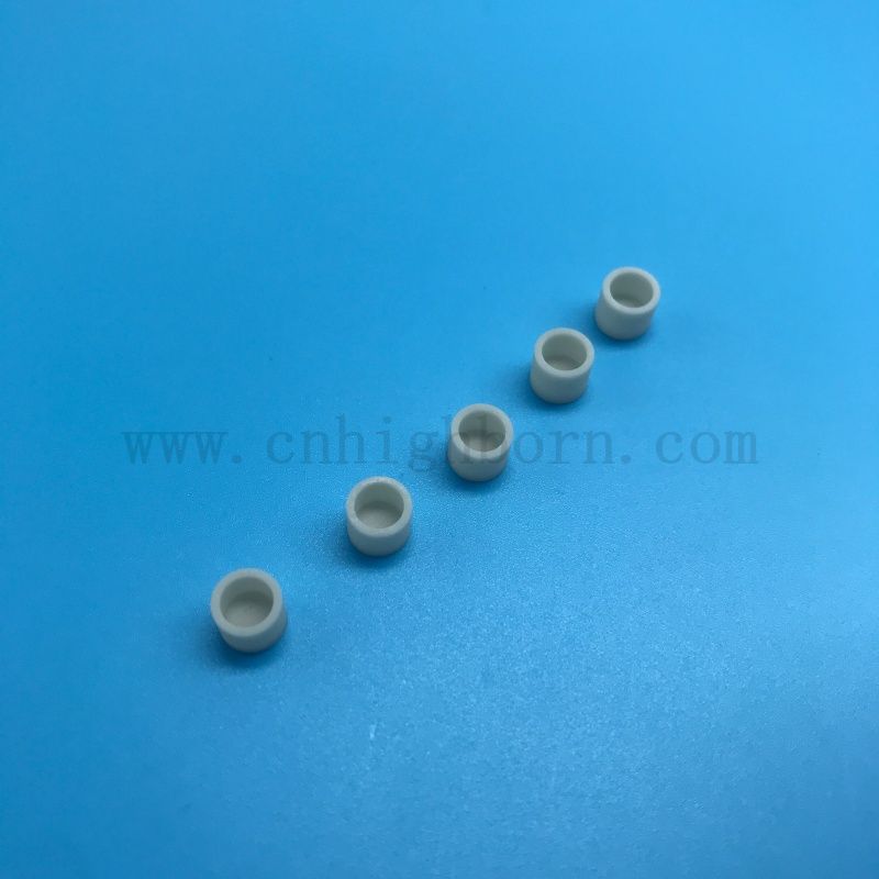 Tygiel ceramiczny o wysokiej czystości z azotku glinu (AlN) do zastosowań laboratoryjnych i przemysłowych