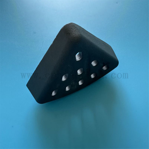 Trójkątna płyta rusztowa z ceramiki SiC i węglika krzemu o wysokiej temperaturze 