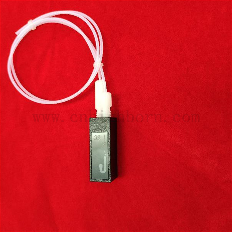 Q624 Standardowy mikro kwarc szklany kuwetka 10 mm długość ścieżki Czarna ściana Unikaj światła maskowania ciągłego przepływu komórki 