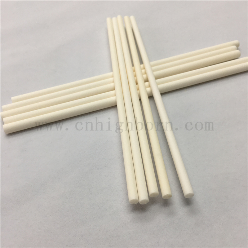 Dostosowana izolacja rura ceramiczna 99 AL2O3 Perforowana