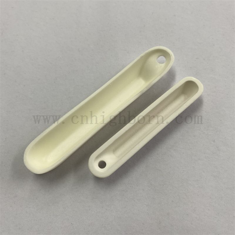 Odporność na wysoką temperaturę AL2O3 Ceramiczna tygla o wysokiej czystości aluminiowa łódź porcelanowa z otworem