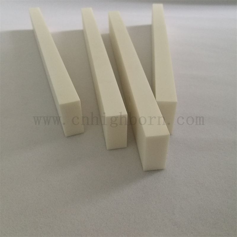 Odporność na ciepło 99% AL2O3 Wał Alumina Ceramiczny spiekanie płaski pręt