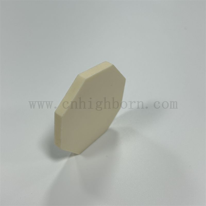 Dostosowywany tleśna o wysokiej twardości Płytka ochrony ceramicznej AL2O3