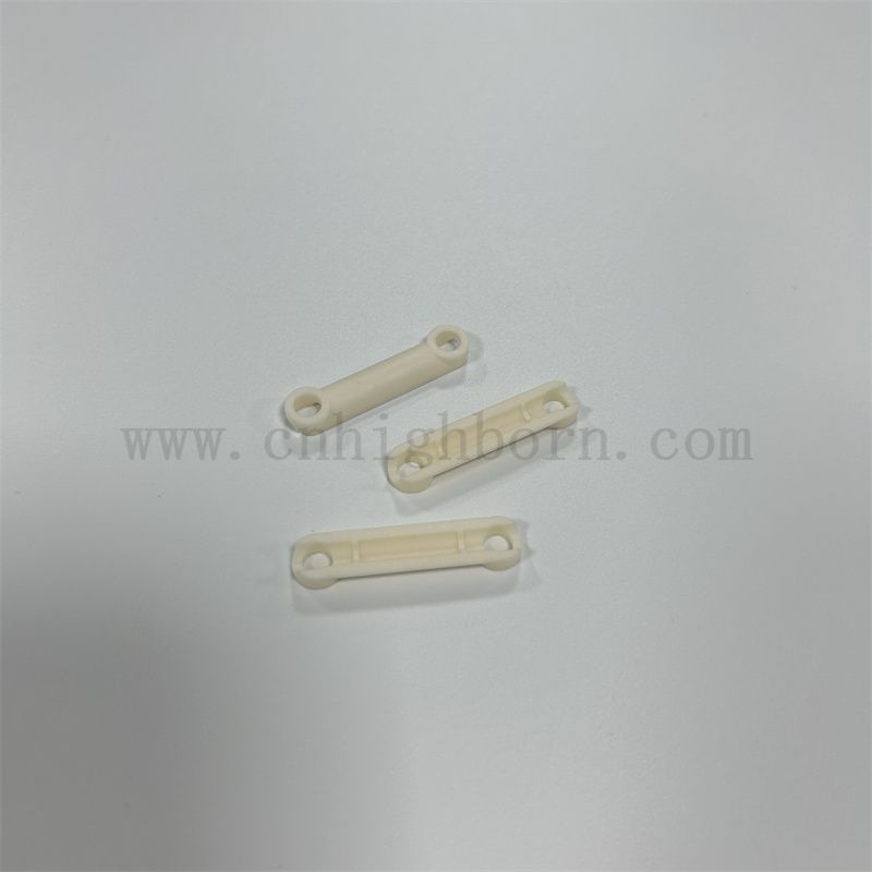 Odporne na zużycie 95% 99% obróbka obróbki AL2O3 Ceramiczne elementy glinu glinu