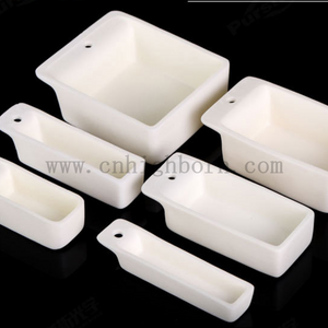 Prostokątna ceramiczna łódź Corundum AL2O3 z otworem alumina tygla tytka do laboratoryjnych badań naukowych