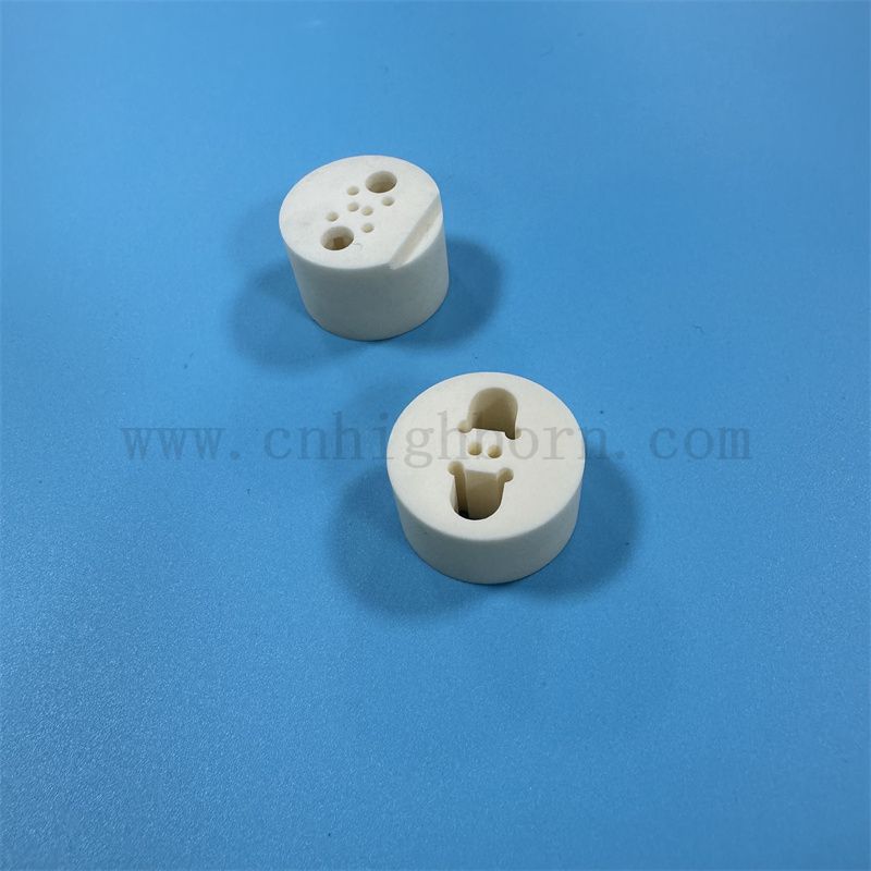 Dostosowana rura ceramiczna Alumina 95% 99% Al2O3