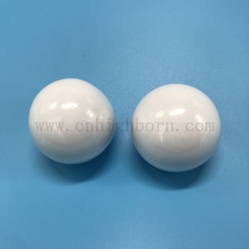 Brak zjawiska przesunięcia ku czerwieni Nowy materiał 50 mm 95% cyrkonia ceramiczna kula zro2 ceramiczna kulka szlifierska
