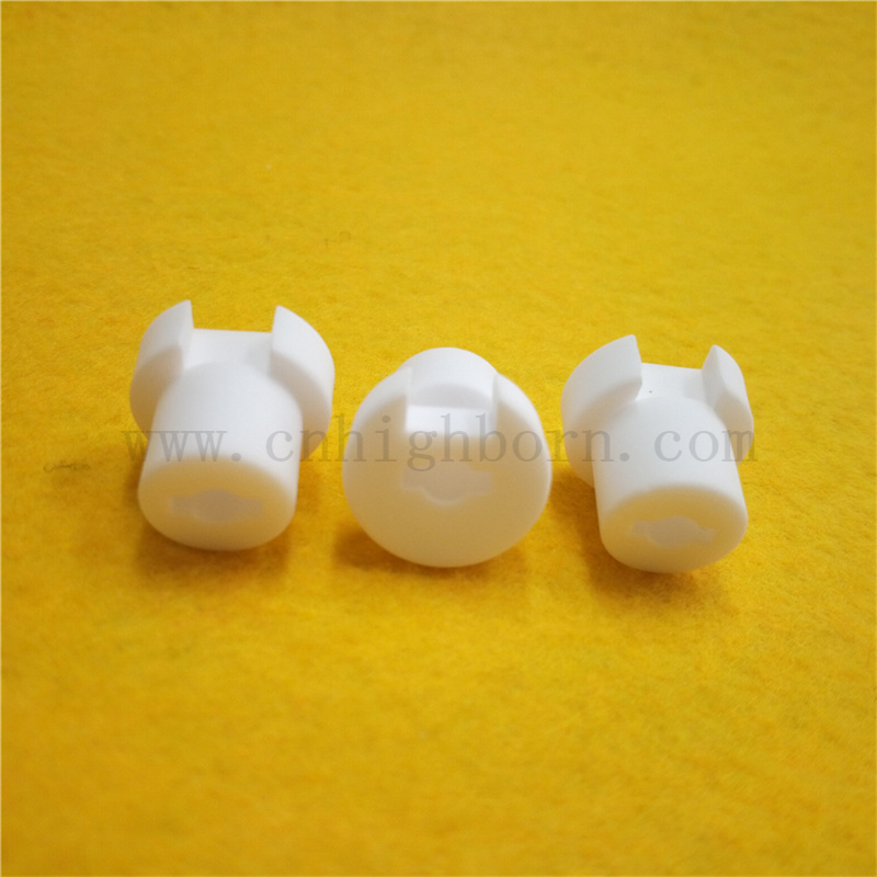 pierścień z tlenku glinu