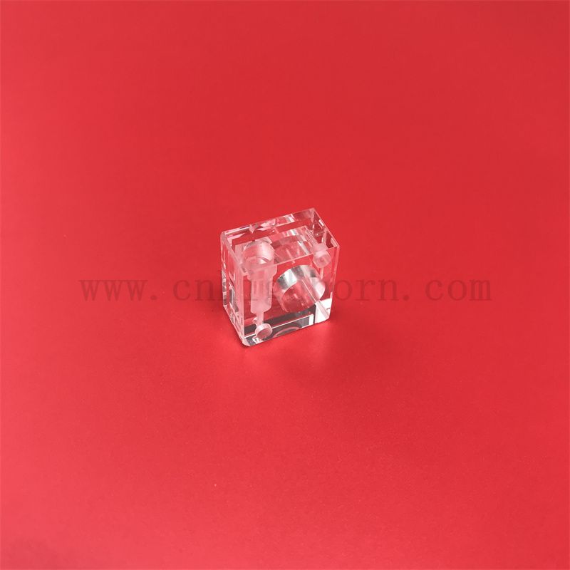 Analiza chemiczna 10 mm Ścieżka światła 190-2500 nm Zakres długości fali Mirco Kwarc Szklana kuwetka