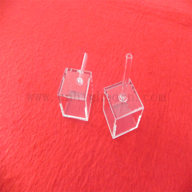 Laboratoryjne komórki sześcienne Krótka długość ścieżki z rurką wypełniającą szklane kuwetki sześcienne dla przemysłu chemicznego