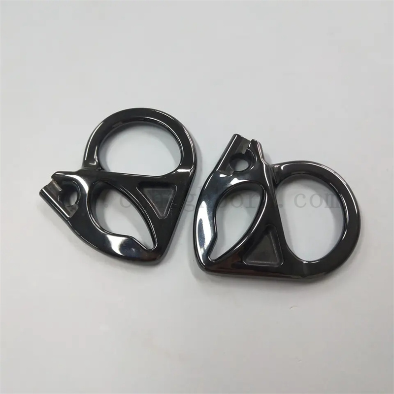 Black Zro2 Zrironia Tekstylne ceramiczne nieregularne części izolacyjne do maszyn drukowanych