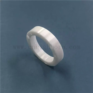 Dostosowane pierścienie izolacyjne z ceramiki itrowej i cyrkonu ZrO2
