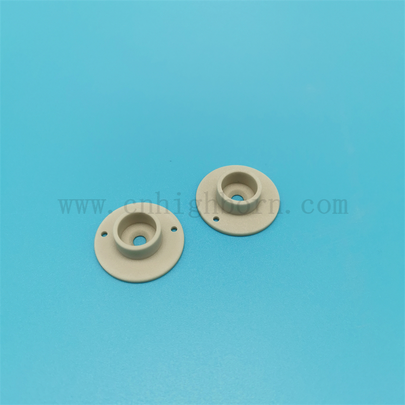 Precyzyjna obróbka obróbka ALN Aluminium azotku ceramiczna podkładka izolacyjna 