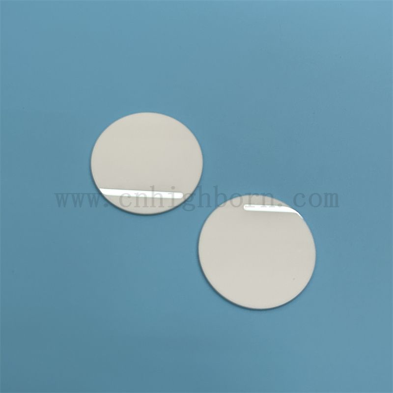 Brak porowatości szklanej szklanej ceramicznej tarczu izolatora polerowania macor płyta Macor