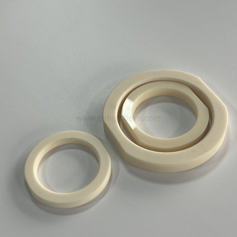 Dostosowana podkładka ceramiczna z pierścieniem ceramicznym z polerowanego tlenku glinu Al2O3