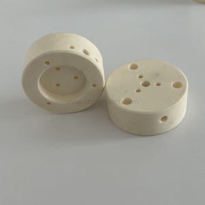 Okrągły blok ceramiczny z tlenku glinu obrabiany CNC 99,5% Al2o3