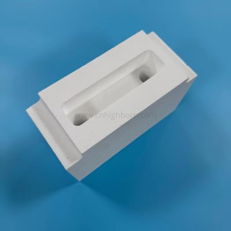 Ceramiczny blok izolacyjny Al2O3 Część strukturalna z tlenku glinu